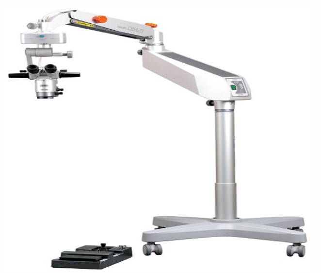 OM-9 Takagi Operating Microscope
