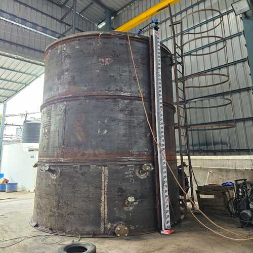 LSHS Storage Tank with Heat Tracing