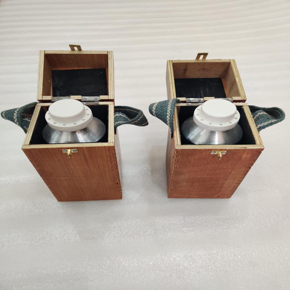 Sample Container With Wooden Box - Color: Silver
