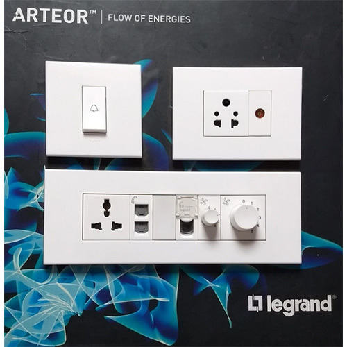 Legrand Arteor White Modular Switch