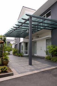 Modern House With Sleek Glass Canopy
