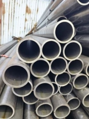 Cew Tubes - Grade: St 52