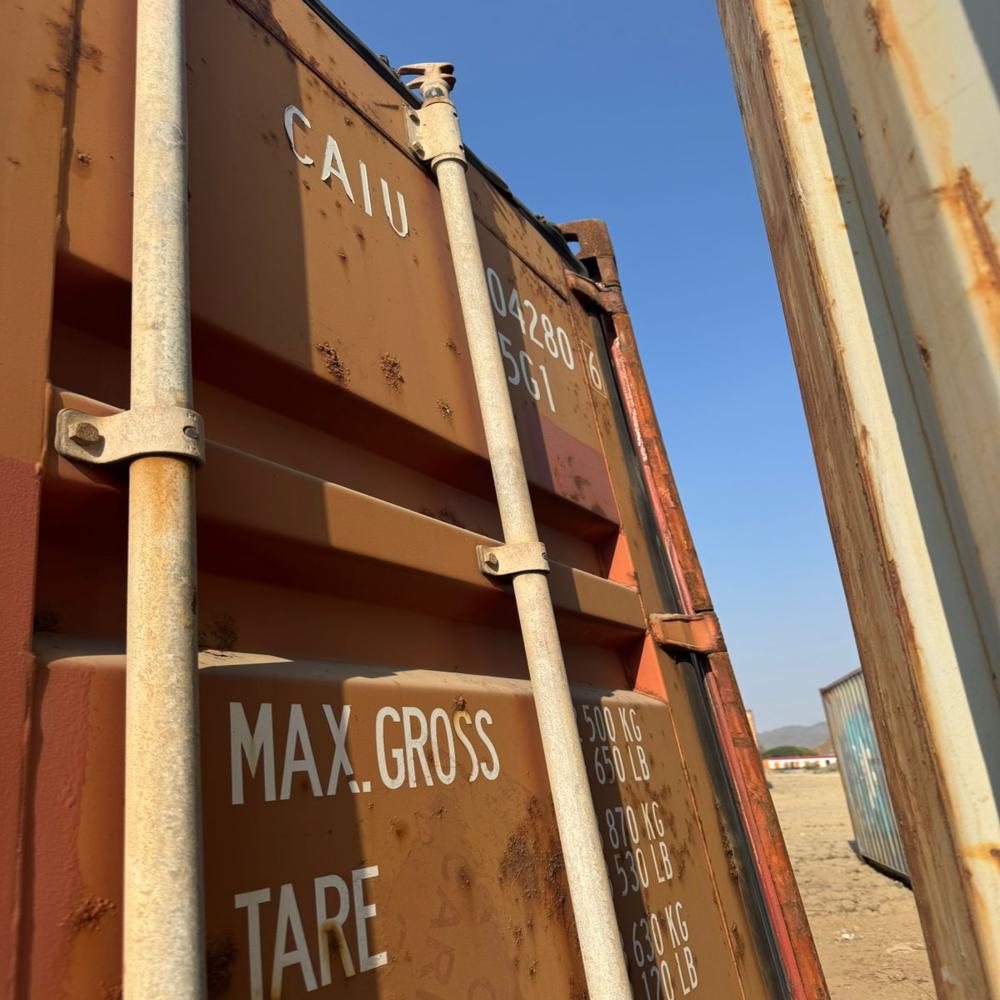 Cargo Container - Capacity: 40 Ton