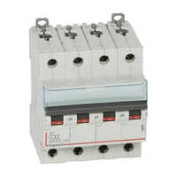 Legrand Dx3 32a Fp Four Pole Tpn Mcb