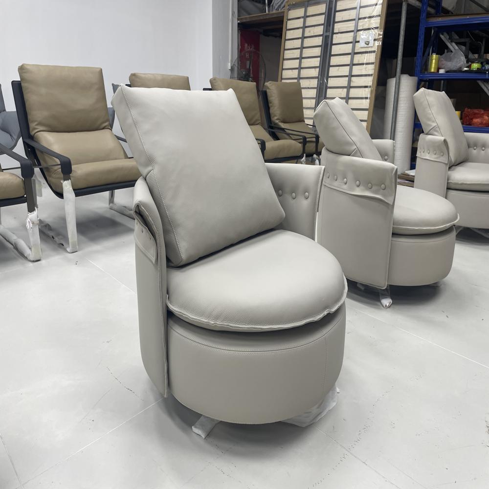 Luxury Leather Swivel Chair