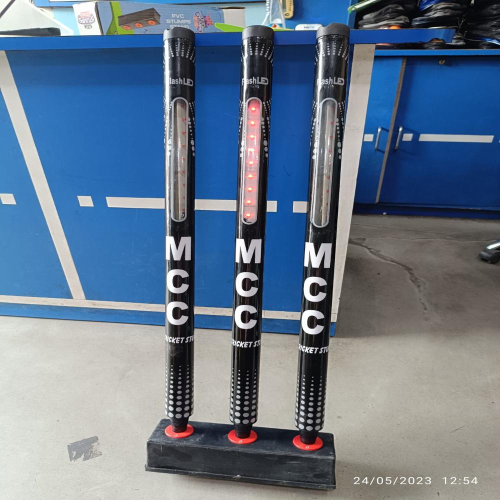 Cricket LED Stumps With Spring (Pack of 6 stumps and 4 bells)