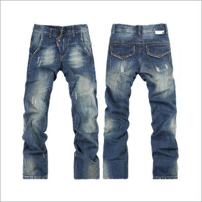 पुरुषों के डिज़ाइनर जीन्स