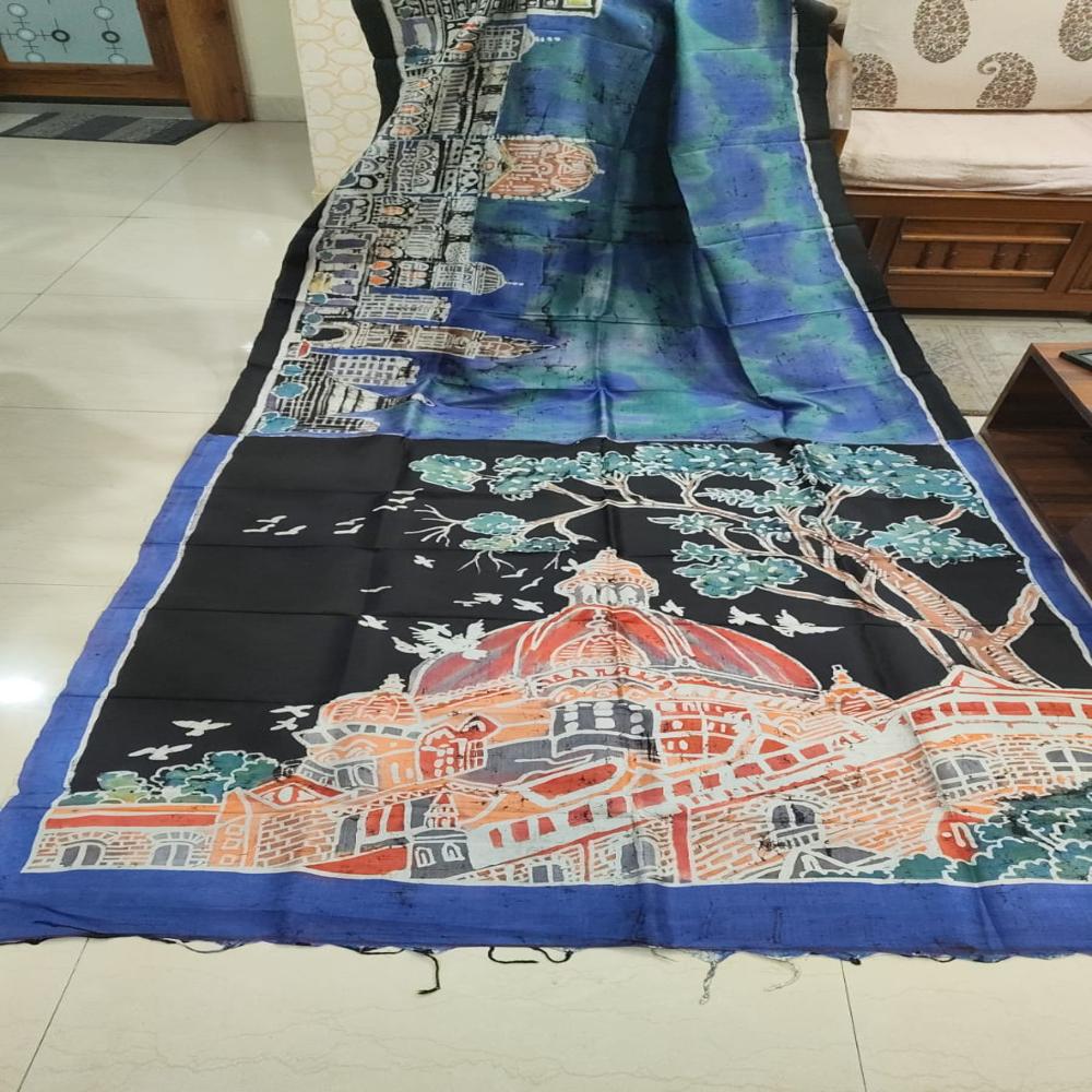 Hand batik of the Taj on Bishnupuri Katan Silk saree