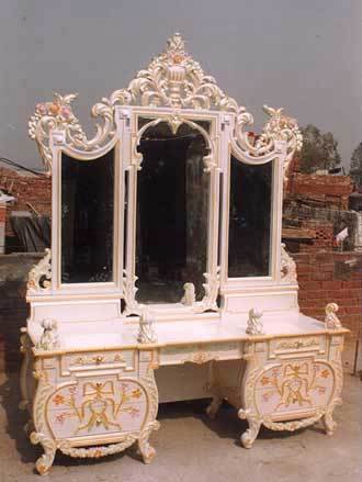 मॉड्यूलर ड्रेसिंग टेबल