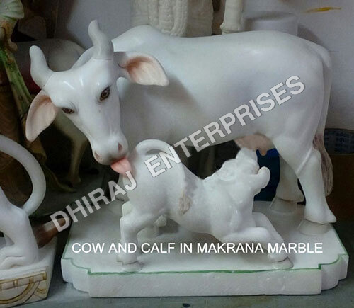 Marble Makrana Cow And Calf