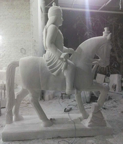Marble Horse 6 Feet