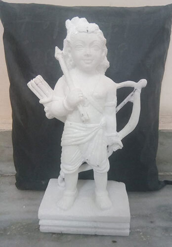 Pure White RAM Lala Marble Idol 2 Feet
