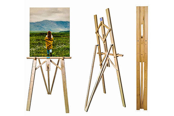 Wooden Easel Stand - Advantage: Stable 4-Leg Support