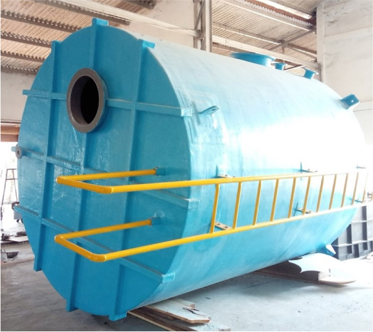 Industrial FRP Storage Tank