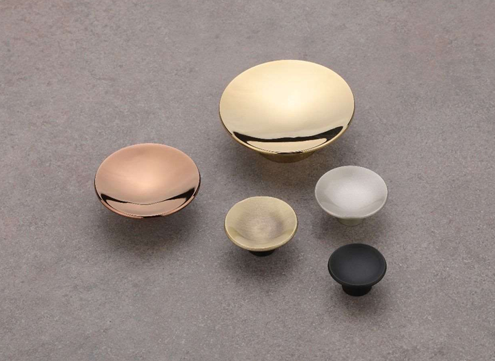 Door Knob - Color: Glossy Gold