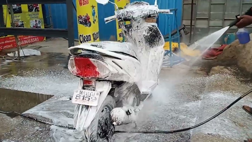 Bike Wash Machine