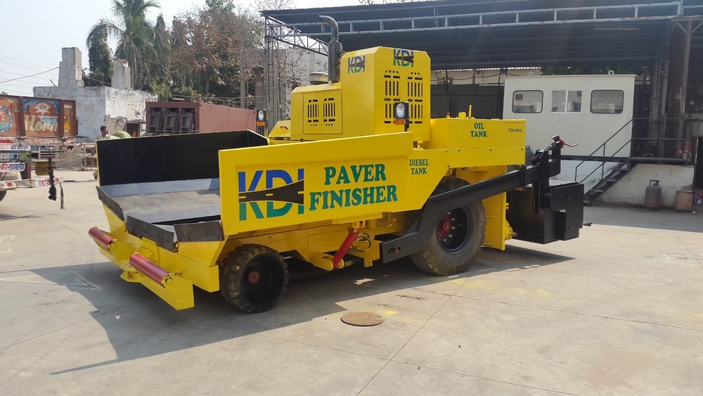 Asphalt Cum Wet Mix Paver Finisher