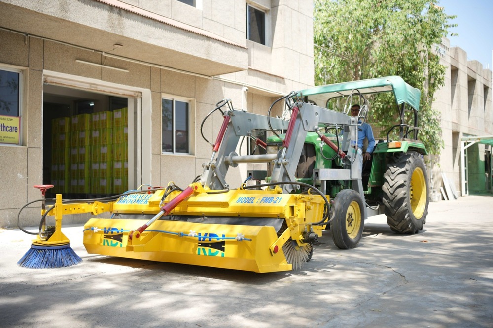 Hydraulic Tractor Front Mounted Broomer
