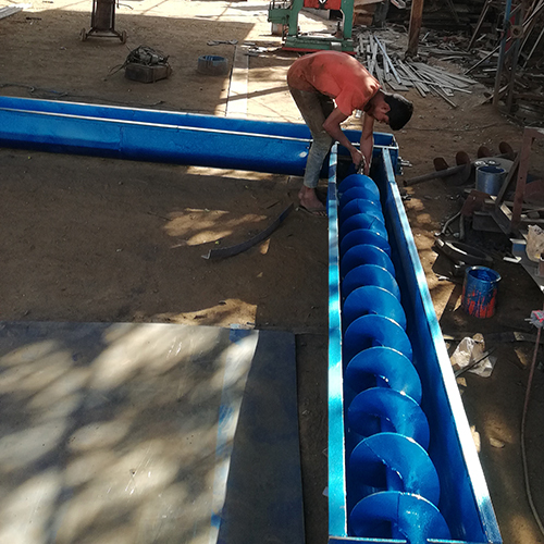 Screw Conveyor - Features: Easy To Install