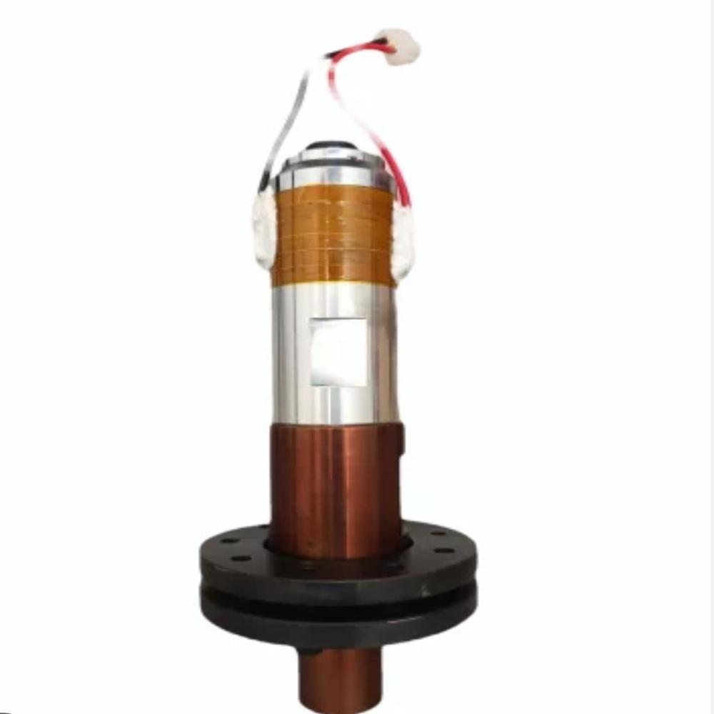 18 Khz Booster - Dimension (L*w*h): 155 X 65 X 40 Mm Millimeter (Mm)