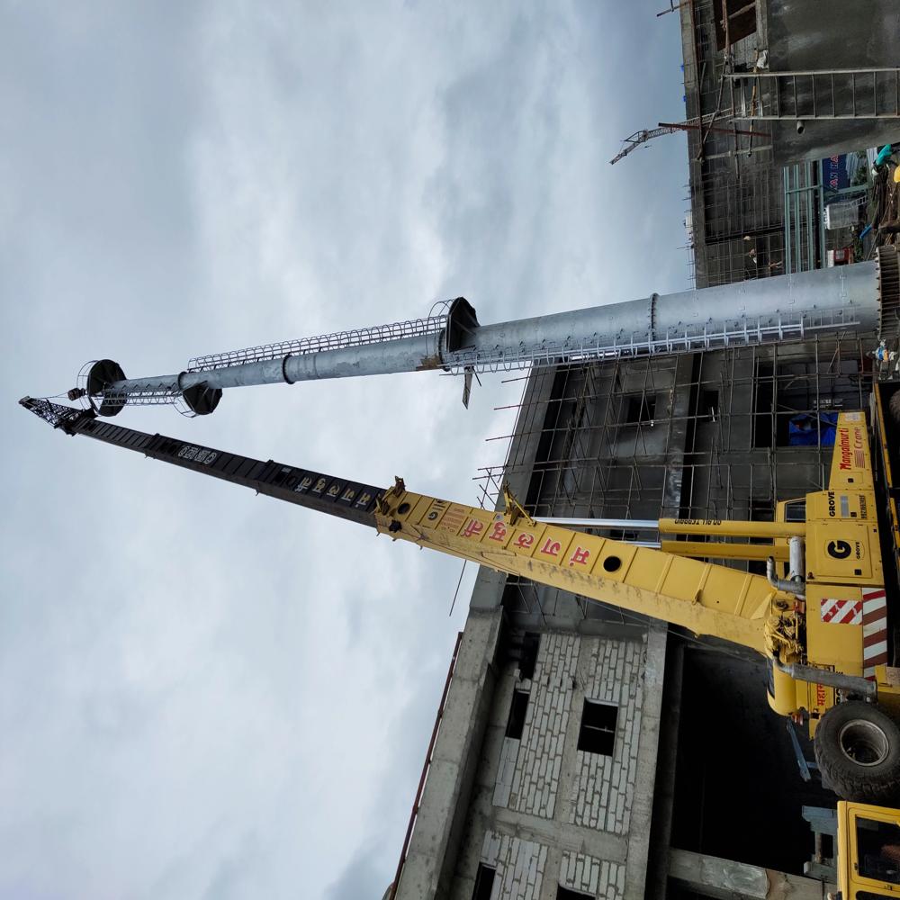 Hydraulic Mobile Crane Rental Services