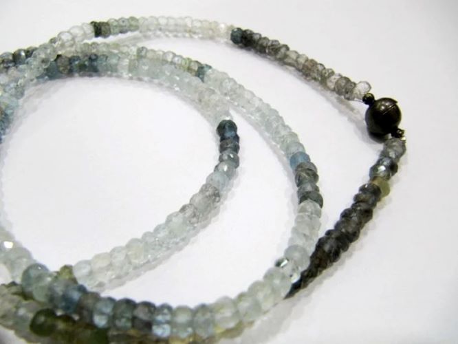 Natural Moss Aquamarine Rondelle Faceted 4-5mm Beaded Necklace With Magnetic Clasp 26 inch long