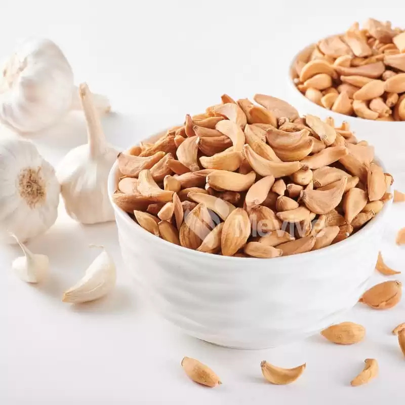 Dried Garlic Vegetables - Color: Brown