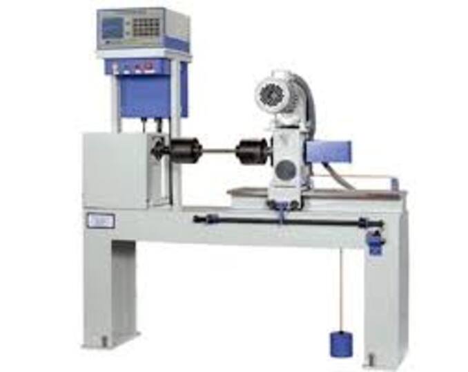 Torsion Testing Machine