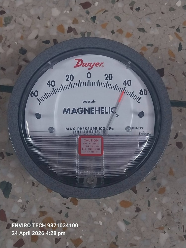 Magnehelic Differential Pressure Gauges Accuracy: 3%
