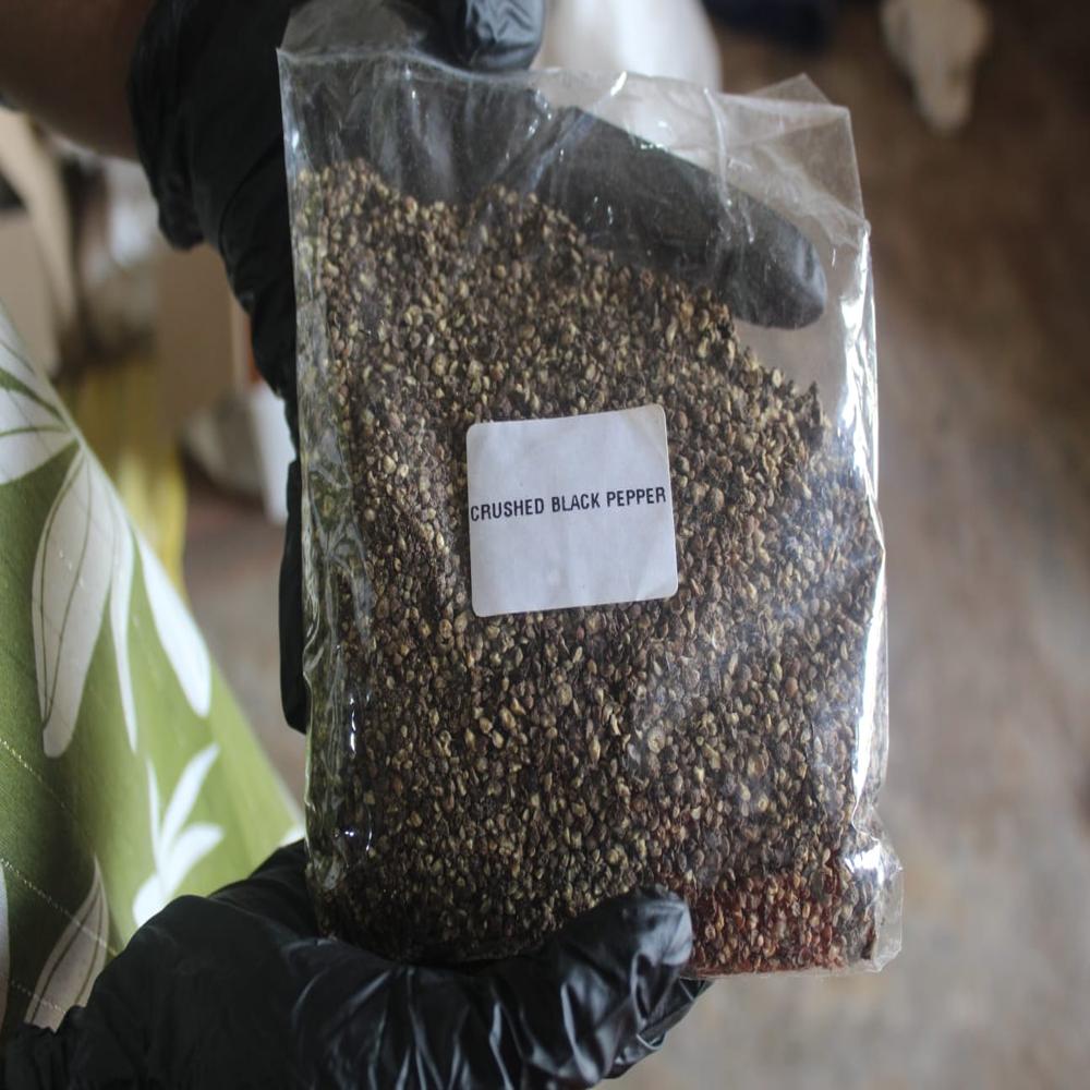 CRUSHED BLACK PEPPER