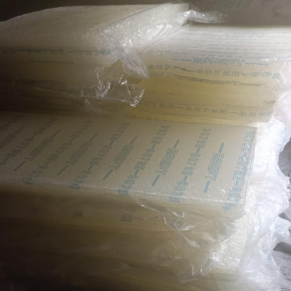 Epdm 3640 Rubber - Ash %: 2