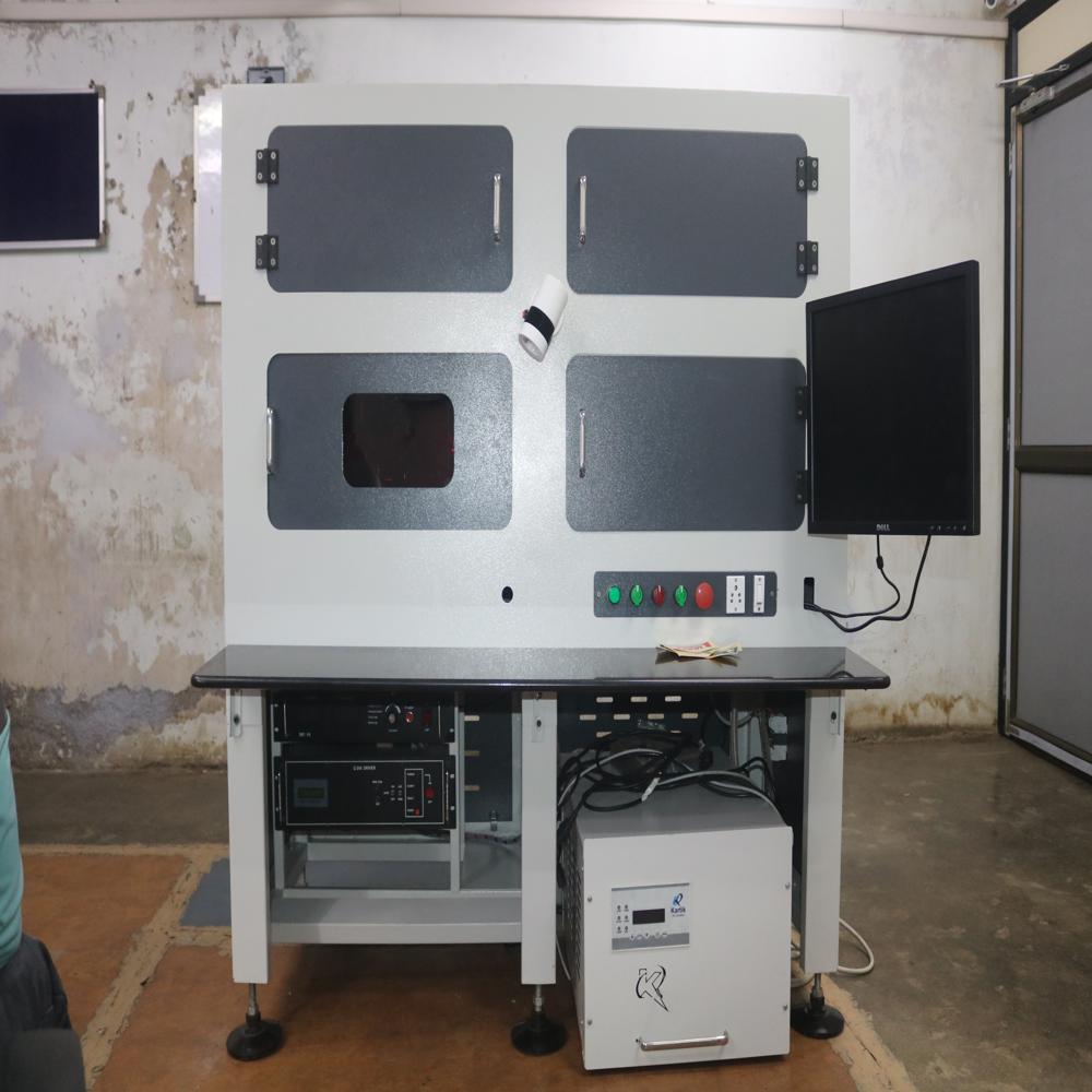 Macpie Green Diamond Laser Cutting Machine