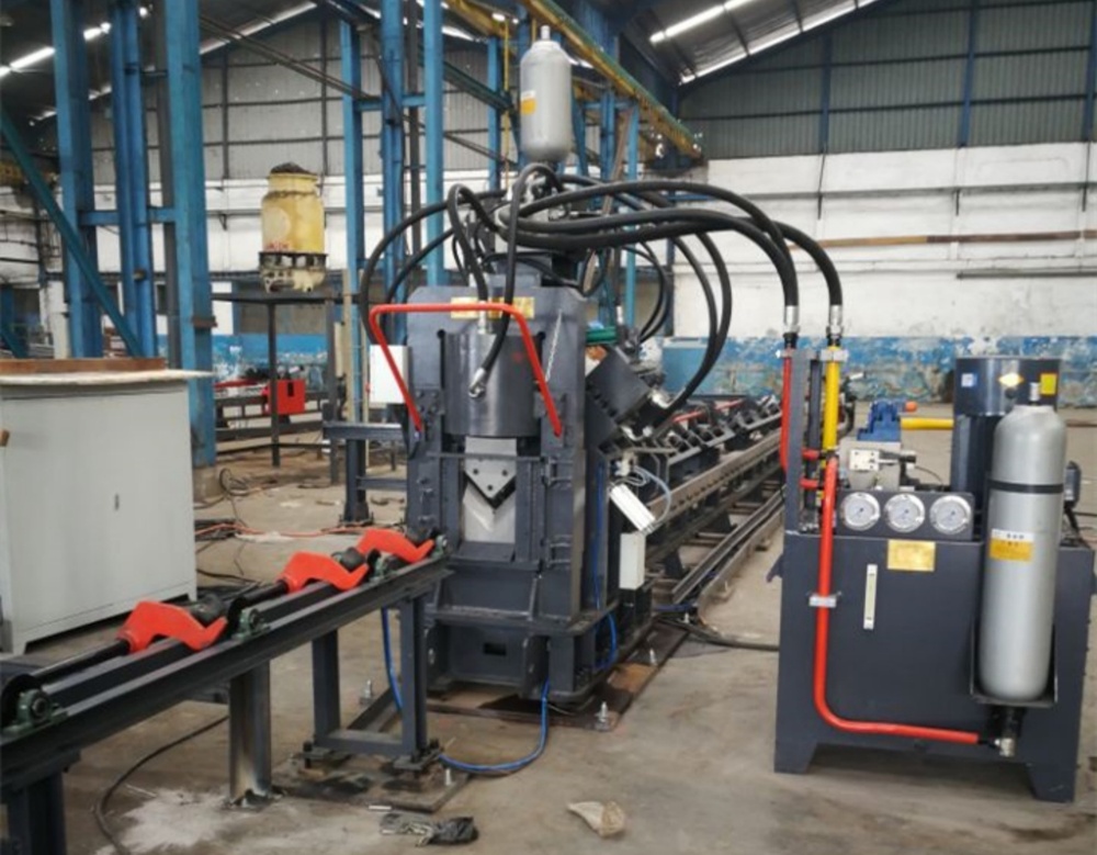 Double Or Single Blade Cnc Steel Angle Cutting Punching Machine Line 80m/Min Feeding Speed