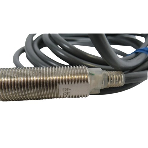 E2e-x2e1 Omron Proximity Sensor