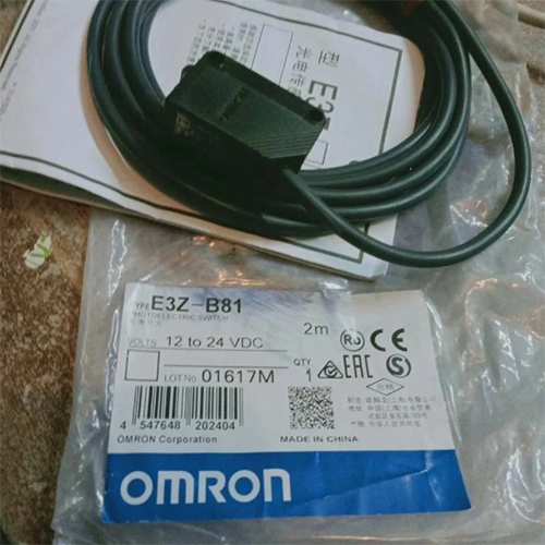 E3Z-B81 Omron Photoelectric Sensor