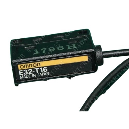 E32-T16 Photoelectric Fiber Optic Sensor