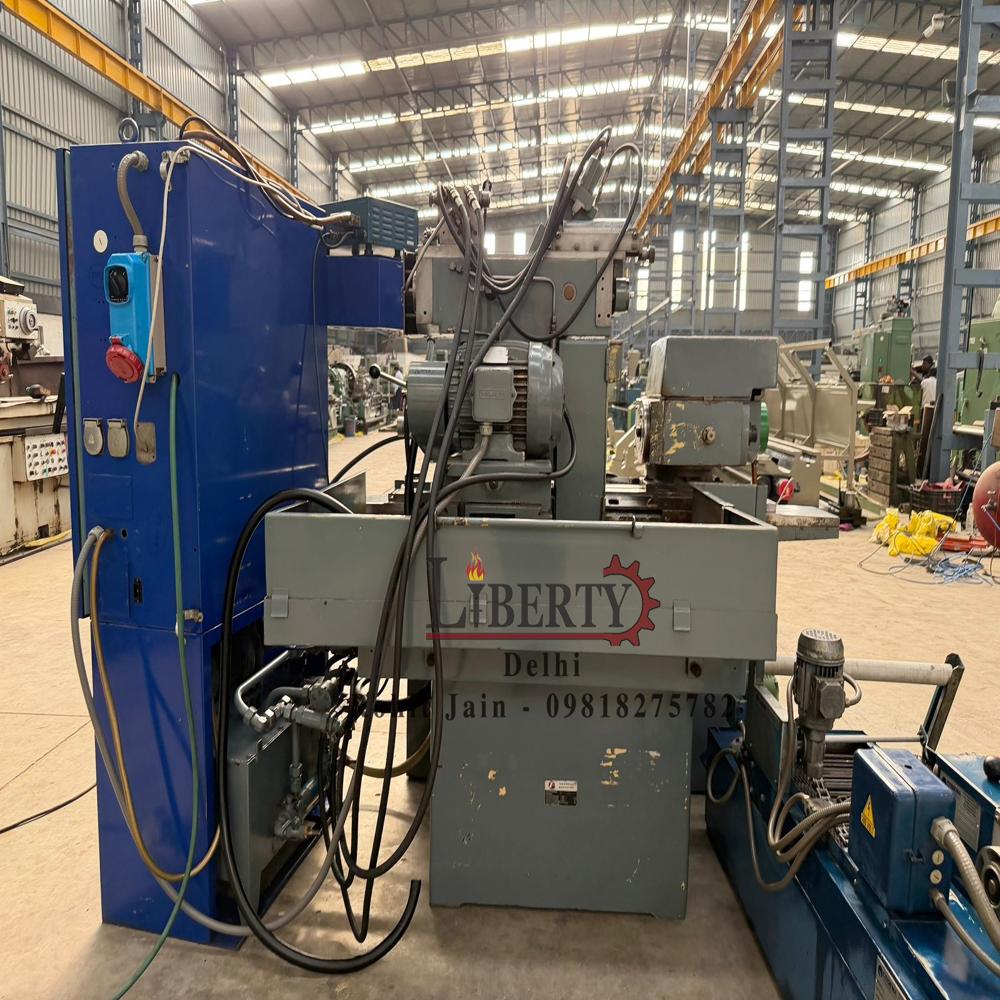 Tacchella 518-UA High-Precision Auto-Cycle Cylindrical Grinding Machine