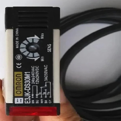 Omron E3JK DS30M1 Photoelectric Switch