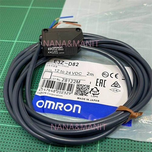 E3Z-D82-IL2 2M Omron Photoelectric Sensor