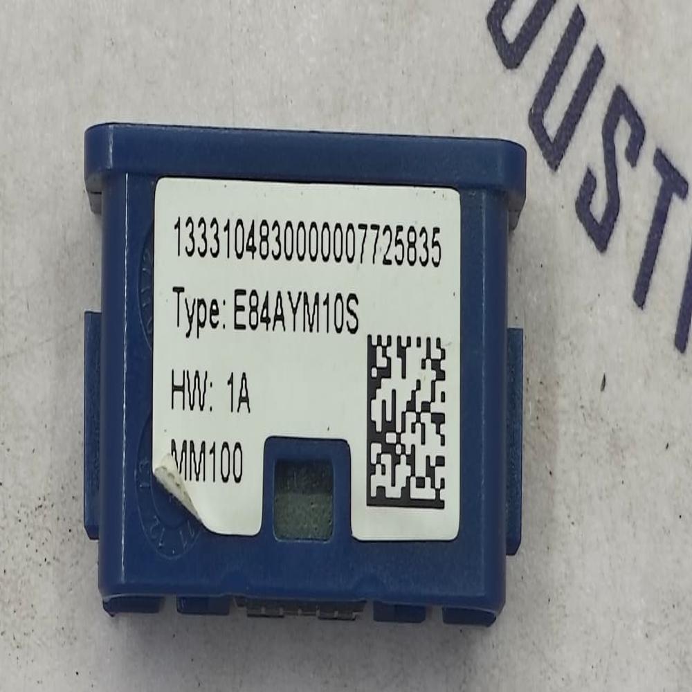 Lenze E84aym10s
