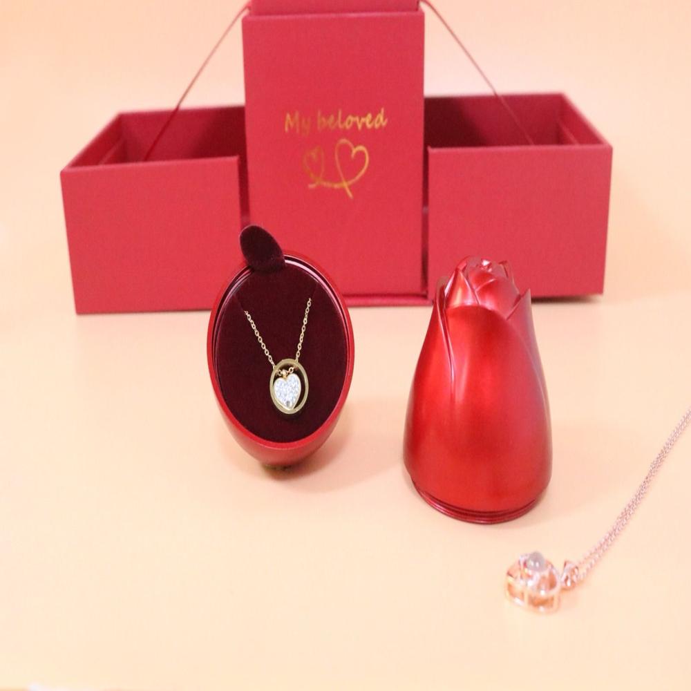 Fancy (Rose) Ring Box - Color: Red