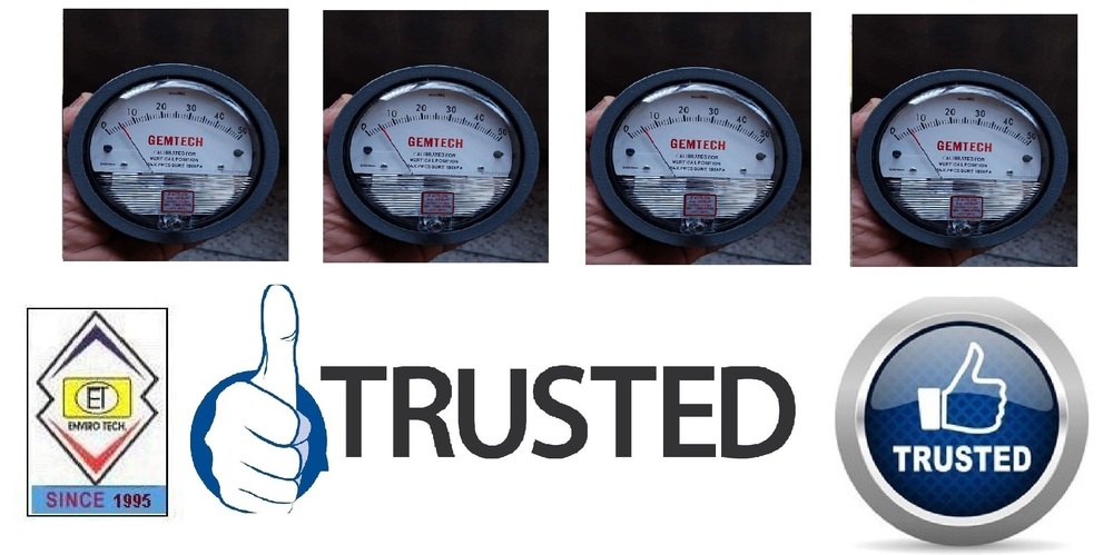 Differential Pressure Gauge - Color: Silver & Black