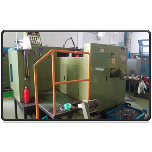 83S Bolt Maker Forging Machine
