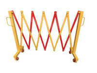 Expandable Traffic Barricade