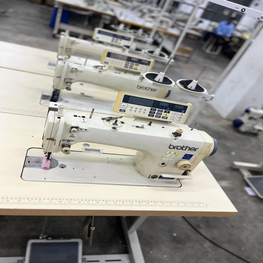 BROTHER S 7200 C Single needle lockstitch machine