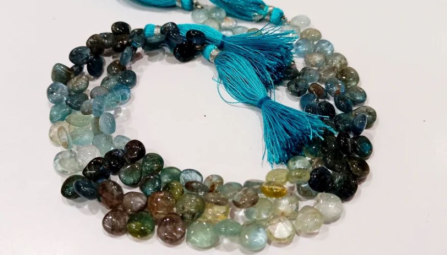 Natural Moss Aquamarine Heart Shape Plain Smooth Beads Sold Per Strand 9 Inches