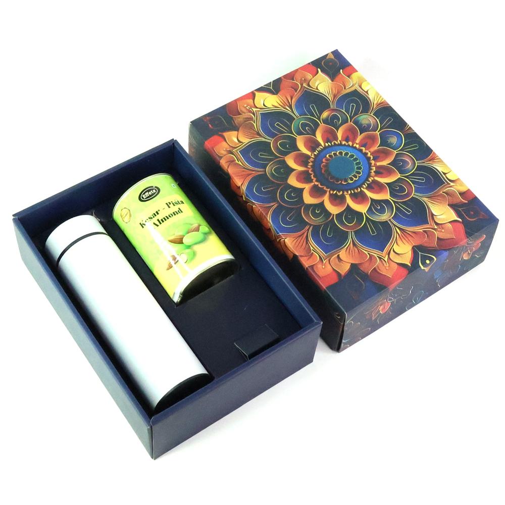 Effete Kesar Pista Almonds Gift Hamper, Golden With Bottle (2 Pc Set), Mix Color