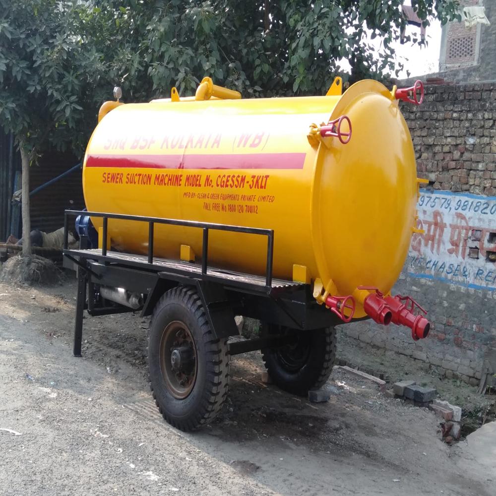 Sewer Suction Machine mounted on Trailer Chassis
