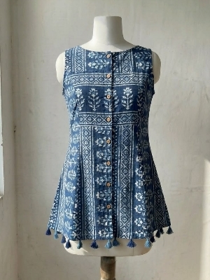 Short Kurti - Bust Size: 32