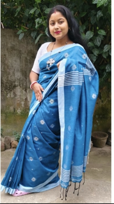 Khadi Jhilmil Saree